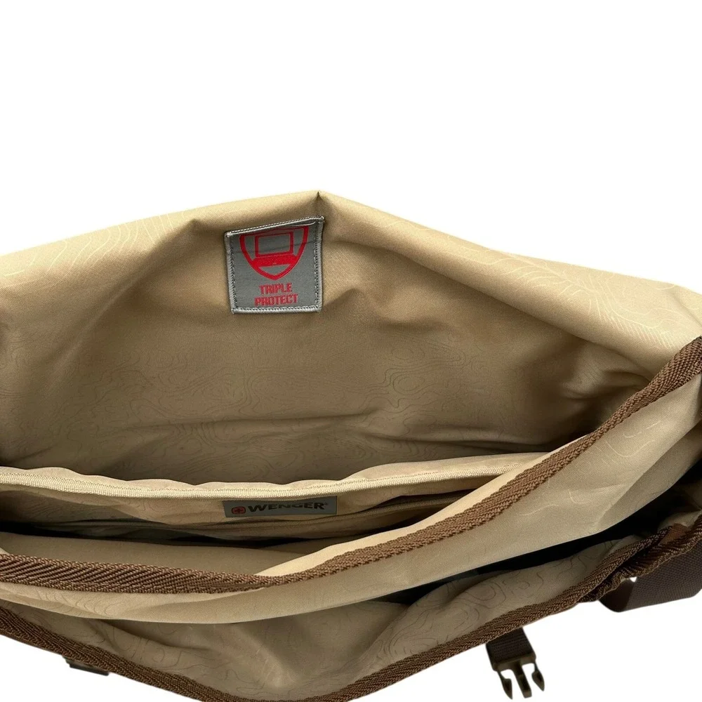 Wenger Water Repelling Waxed Canvas Messenger Shoulder Bag Brown 16in Laptop